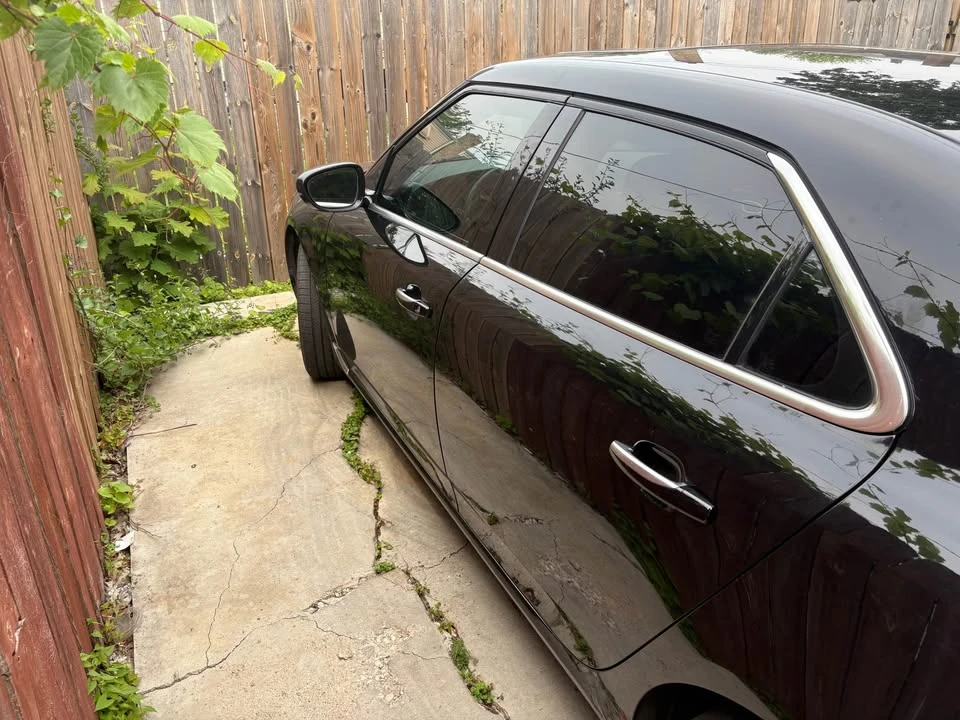 2011 Saab 9-3 2nd Gen - Image 7 of 12