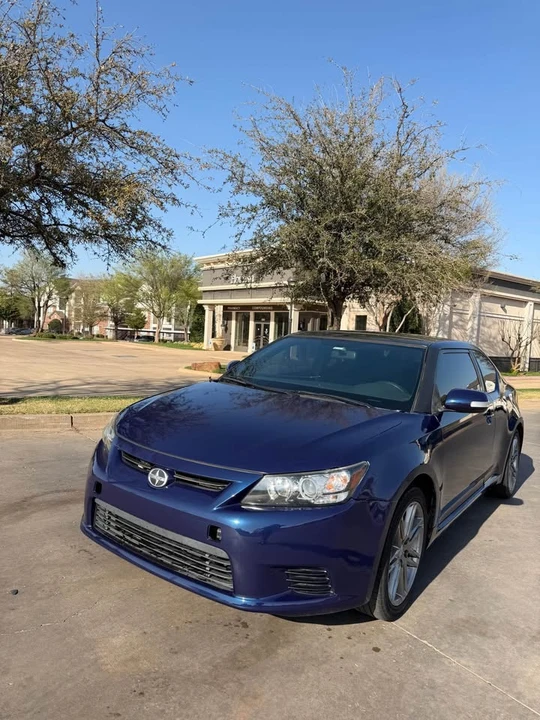 2011 Scion tC - Image 2 of 7