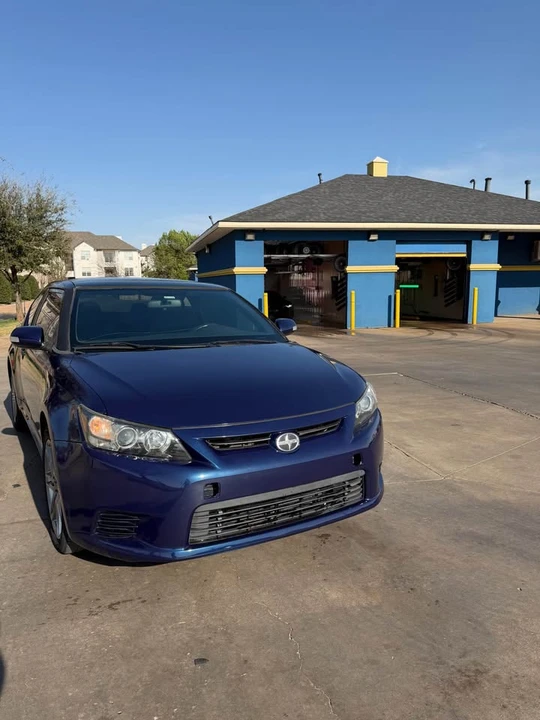 2011 Scion tC - Image 3 of 7