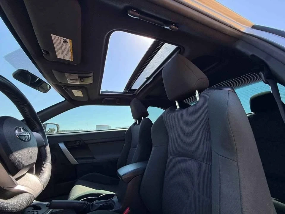 2011 Scion tC - Image 17 of 19