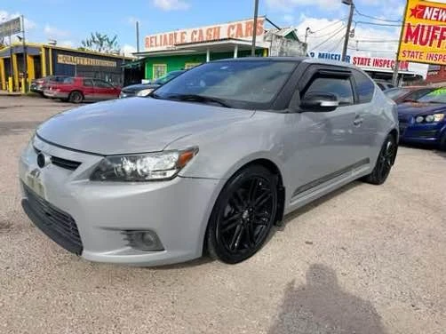 2011 Scion tC - Image 2 of 9