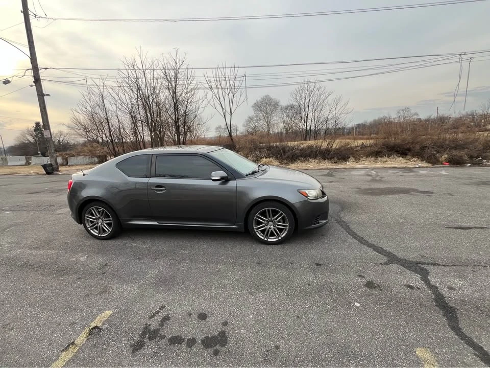 2011 Scion tC - Image 12 of 13