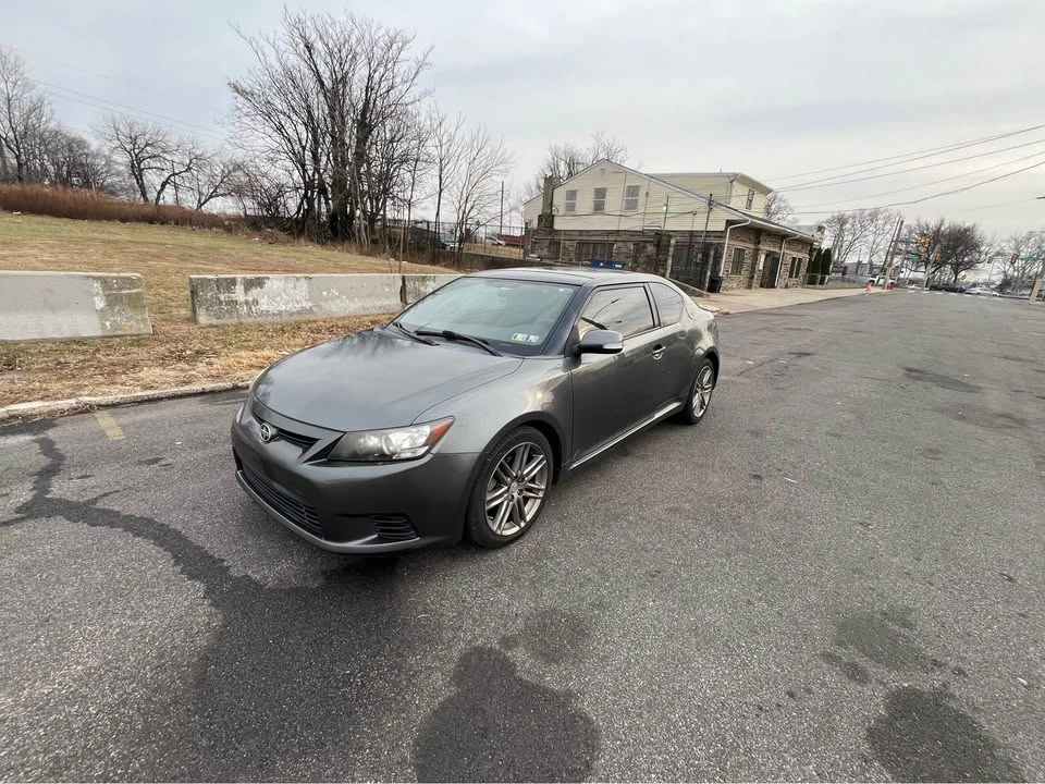 2011 Scion tC - Image 5 of 13