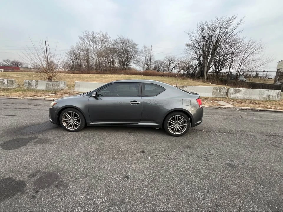 2011 Scion tC - Image 4 of 13