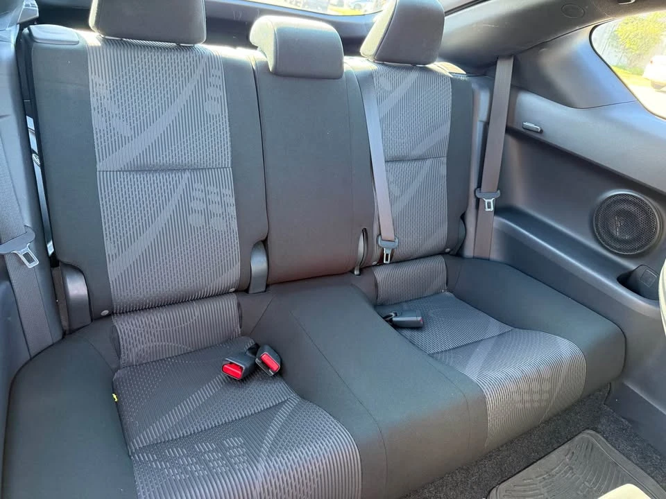 2011 Scion tC - Image 6 of 12
