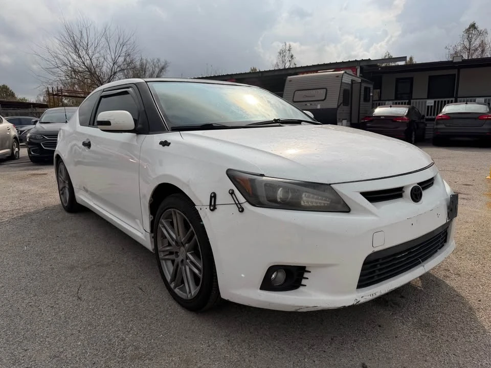 2011 Scion tC - Image 2 of 6