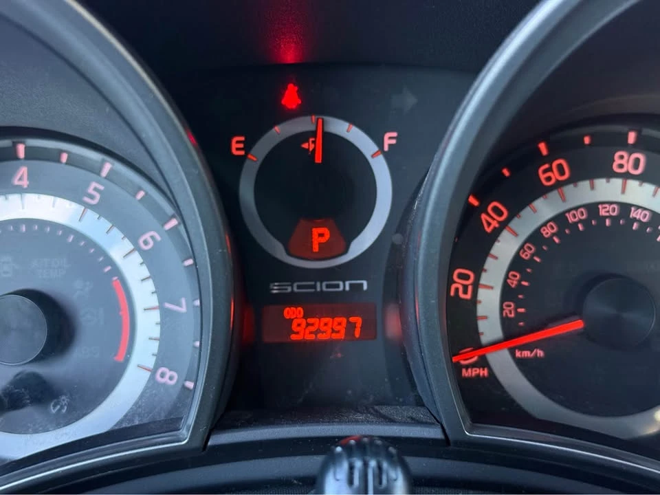 2011 Scion tC - Image 9 of 12