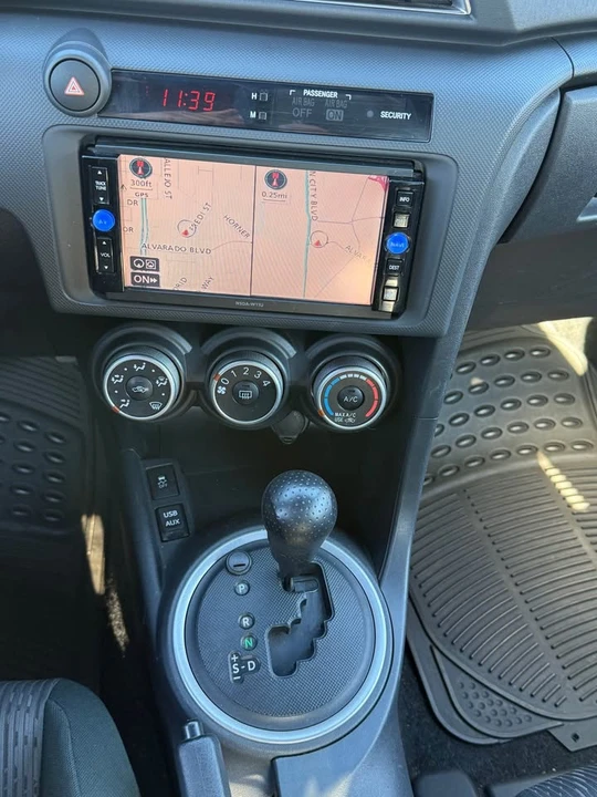 2011 Scion tC - Image 10 of 12