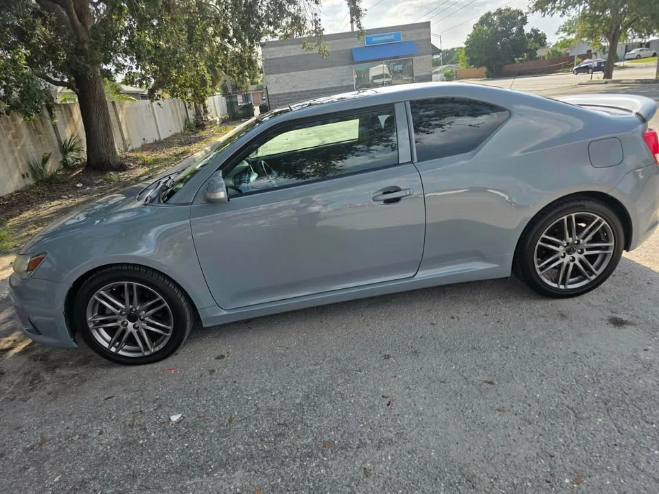 2011 Scion tC - Image 4 of 9