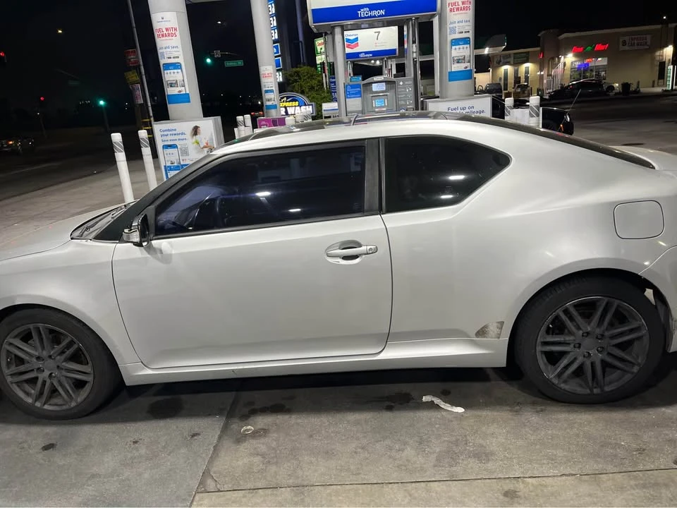 2011 Scion tC - Image 8 of 9