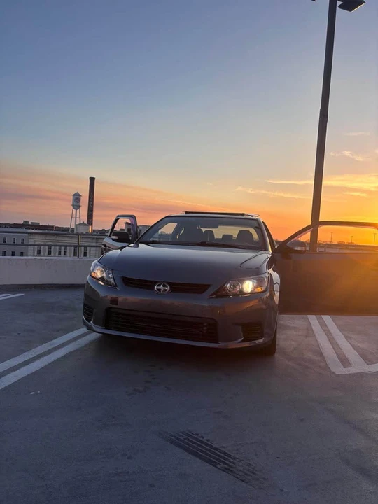 2011 Scion tC - Image 8 of 8