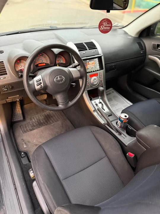 2011 Scion tC - Image 2 of 15