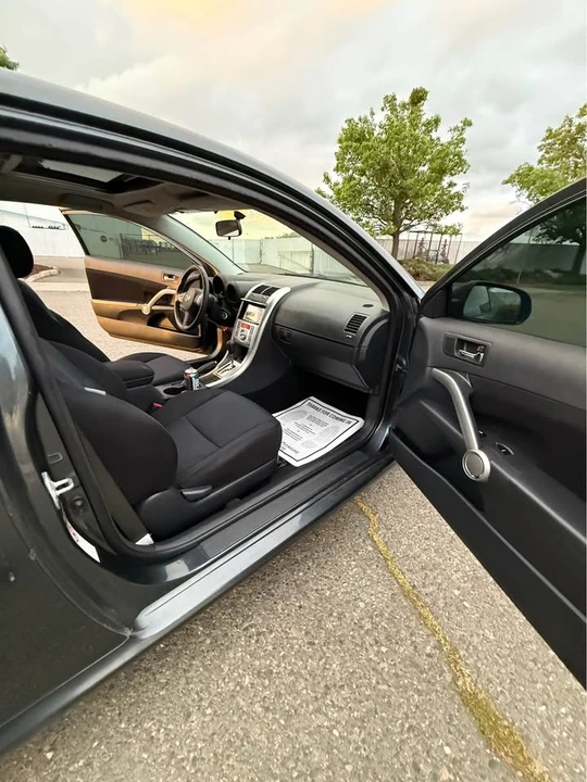 2011 Scion tC - Image 11 of 15