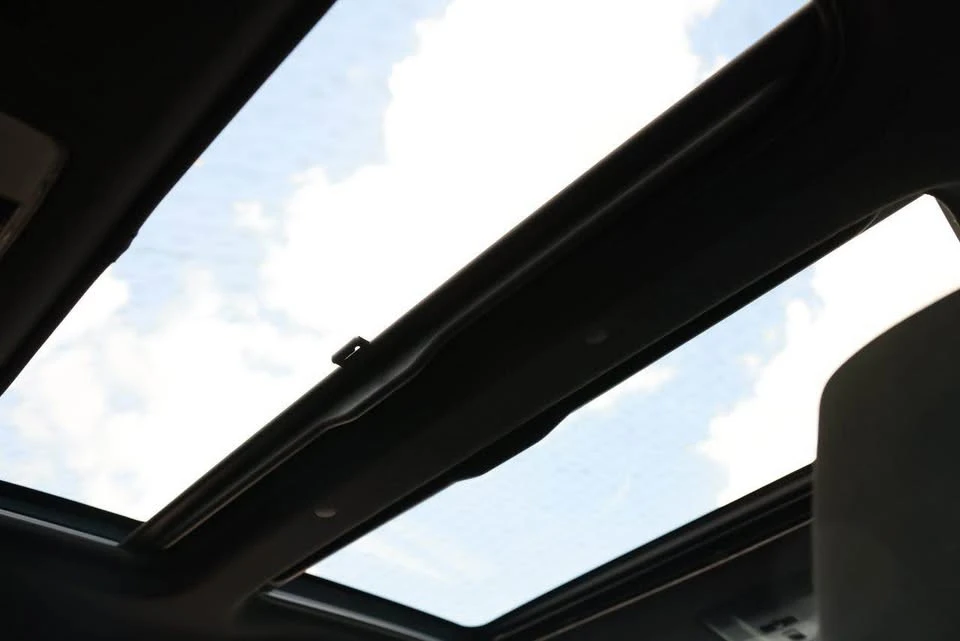 2011 Scion tC - Image 10 of 13