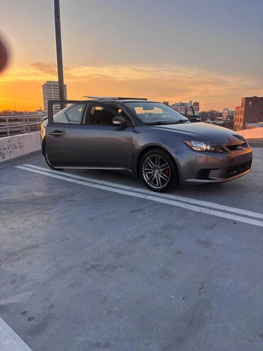 2011 Scion tC - Image 7 of 8