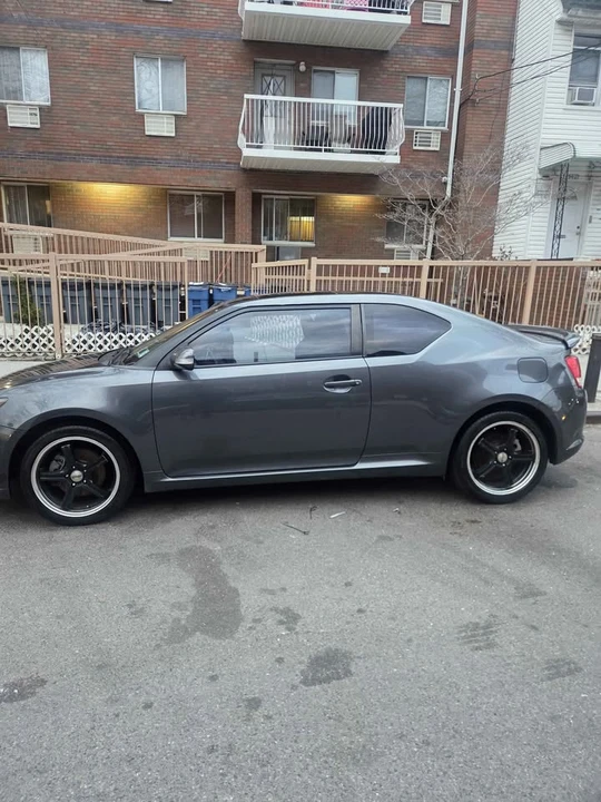 2011 Scion tC - Image 12 of 13