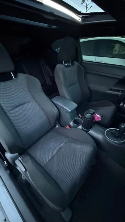 2011 Scion tC - Image 9 of 11