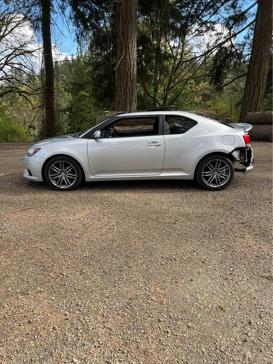 2011 Scion tC - Image 4 of 8