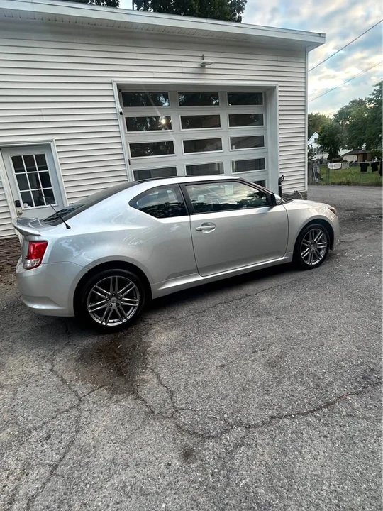 2011 Scion tC - Image 2 of 6