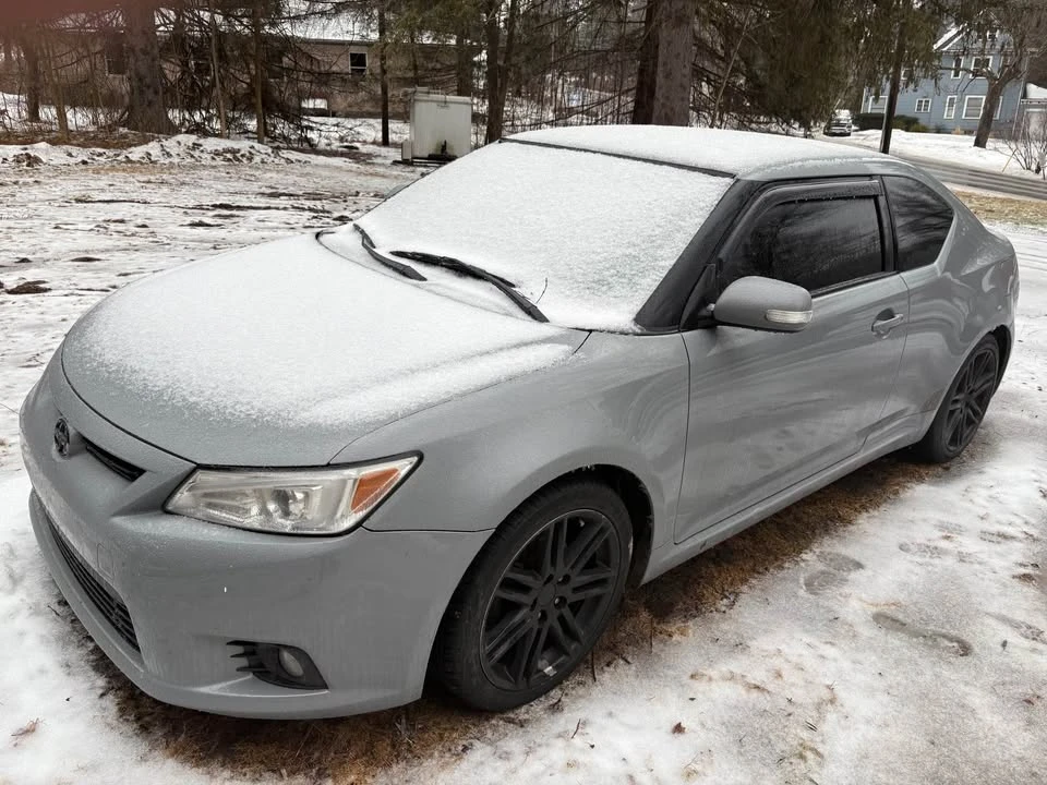 2011 Scion tC - Image 3 of 17
