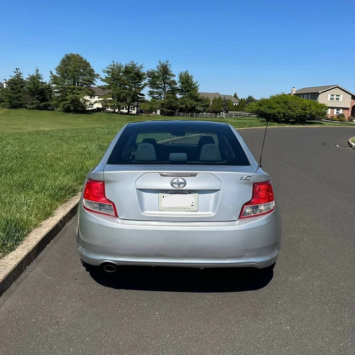 2011 Scion tC - Image 5 of 11