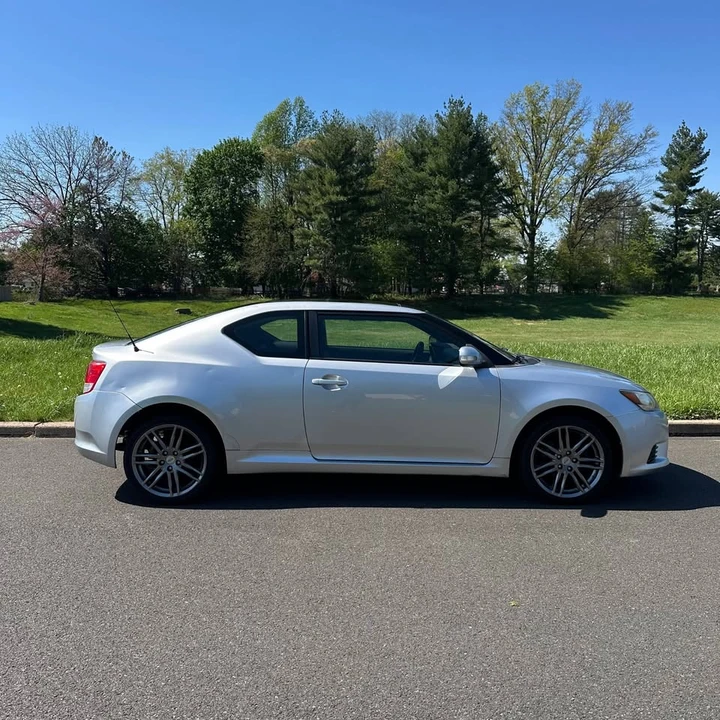 2011 Scion tC - Image 4 of 11