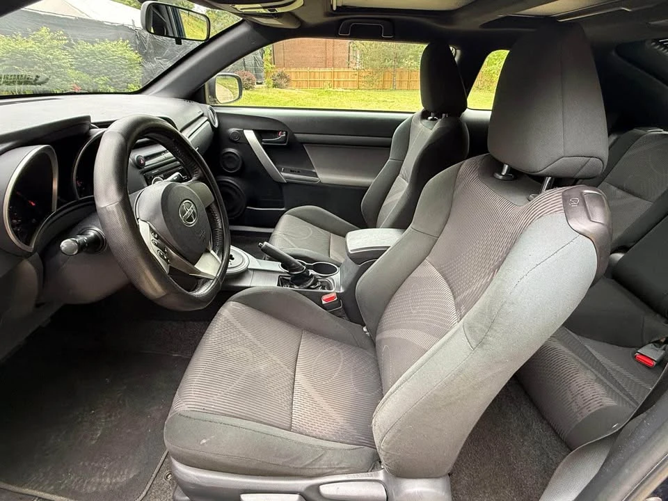 2011 Scion tC - Image 10 of 10