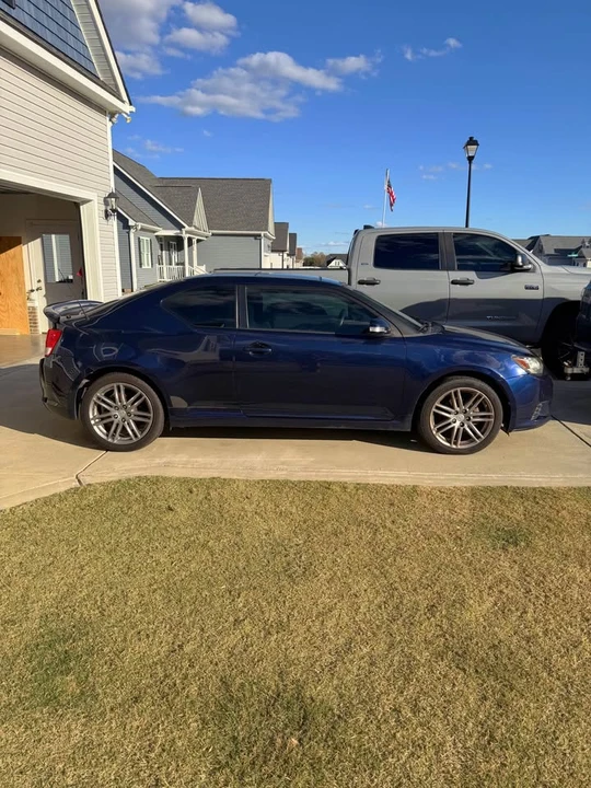2011 Scion tC - Image 2 of 6