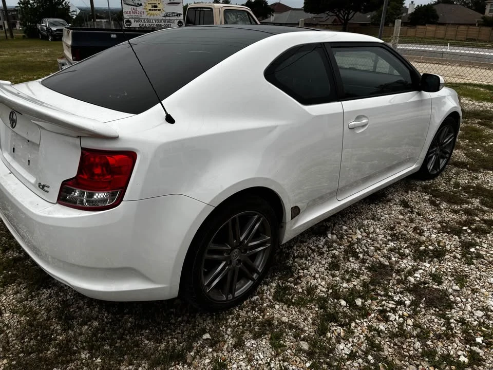 2011 Scion tC - Image 3 of 13