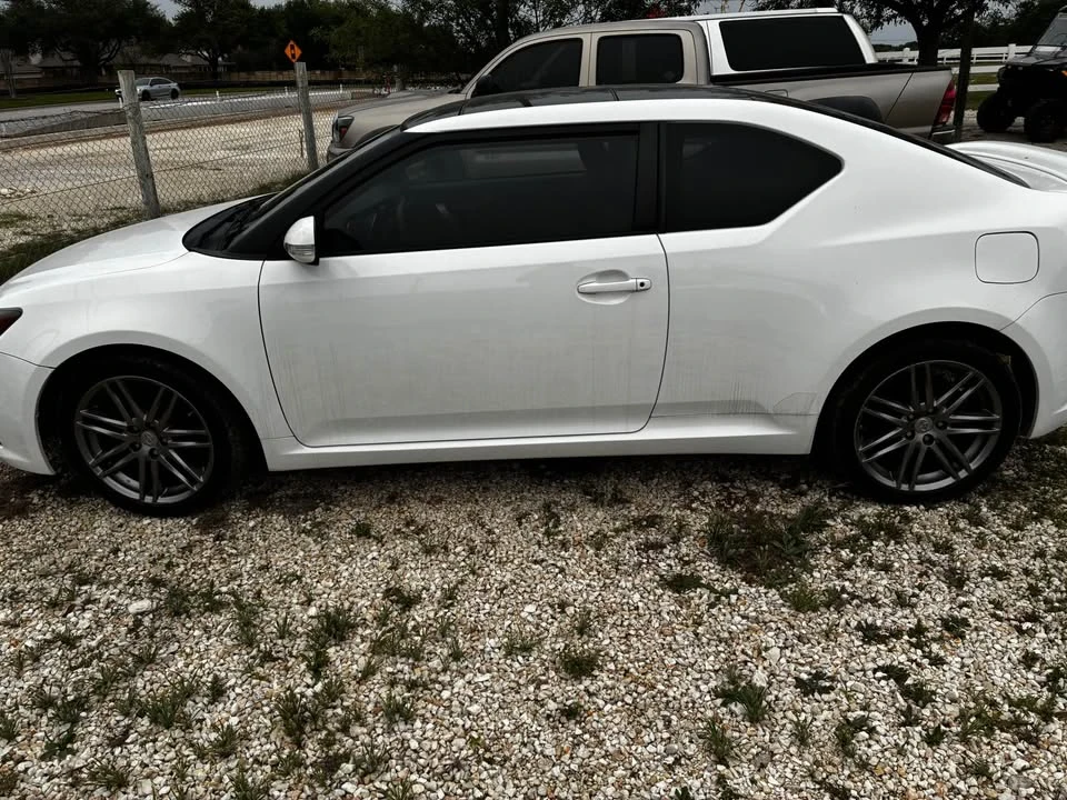 2011 Scion tC - Image 5 of 13