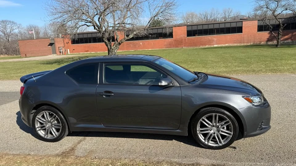 2011 Scion tC - Image 4 of 17