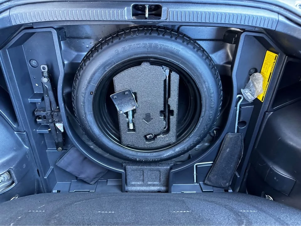 2011 Scion tC - Image 17 of 19