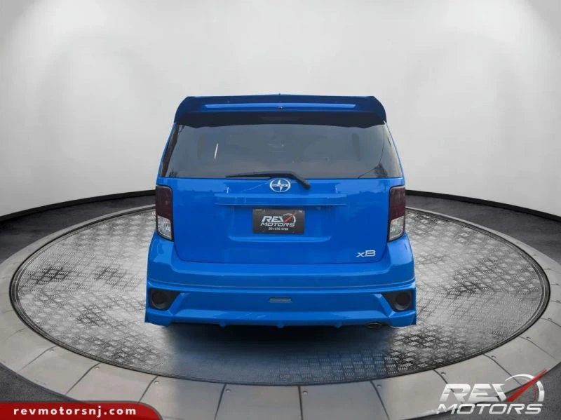 2011 Scion xB - Image 4 of 12