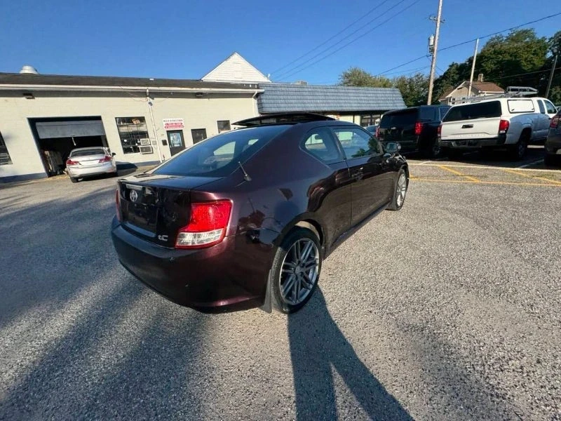2011 Scion tC - Image 10 of 12