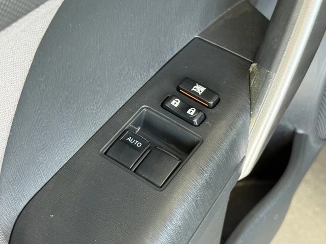 2011 Scion tC - Image 19 of 21