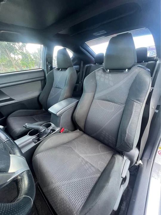 2011 Scion tC - Image 6 of 13