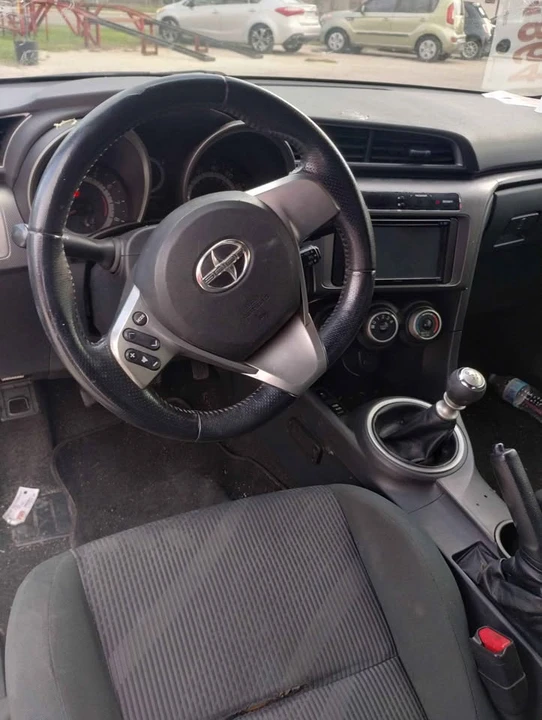 2011 Scion tC - Image 2 of 5