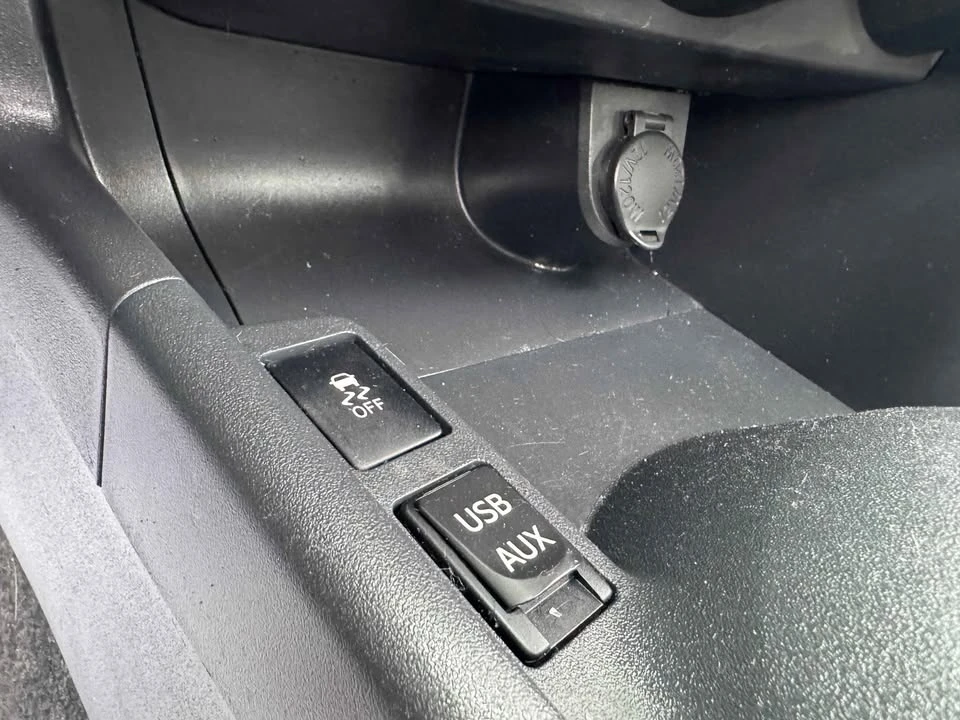 2011 Scion tC - Image 4 of 20