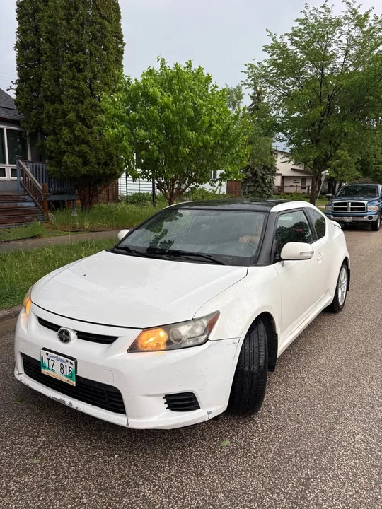 2011 Scion tC - Image 6 of 12