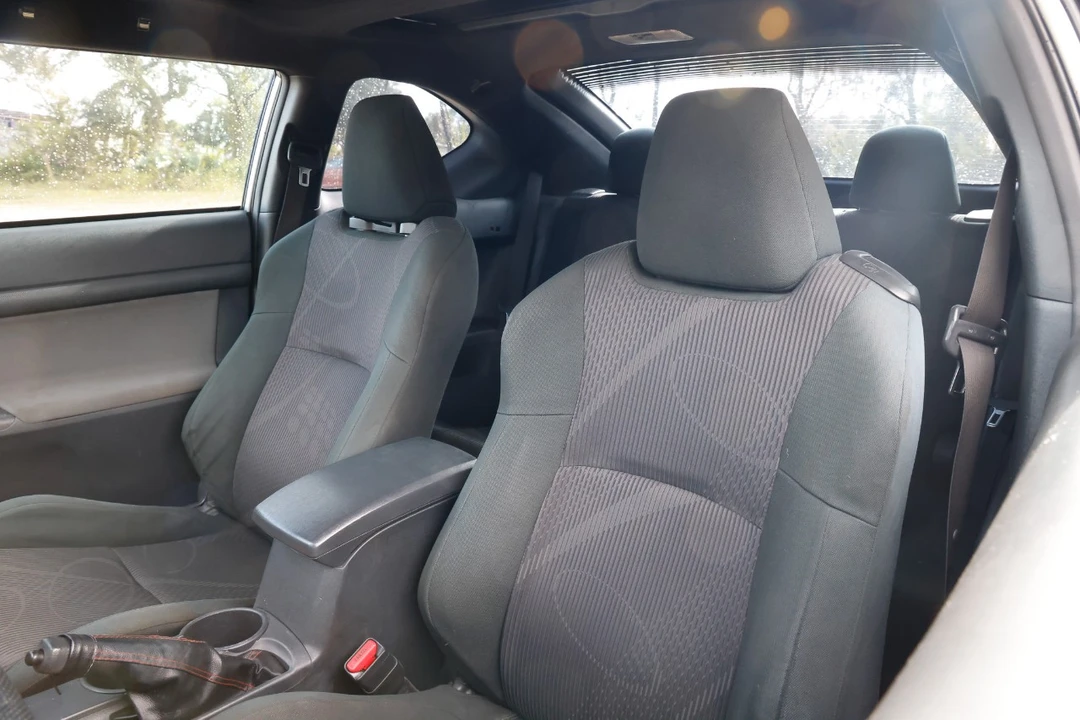 2011 Scion tC - Image 6 of 12