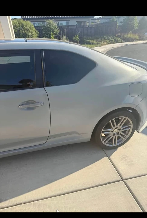 2011 Scion tC - Image 3 of 10