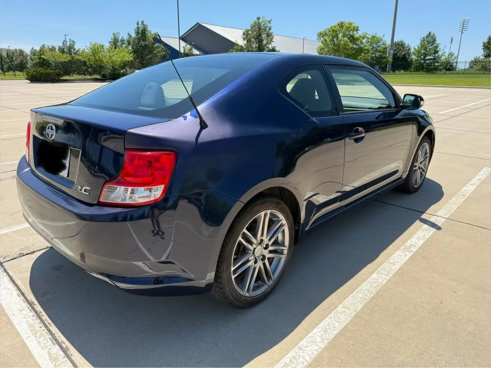 2011 Scion tC - Image 6 of 12