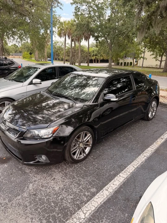 2011 Scion tC - Image 6 of 7