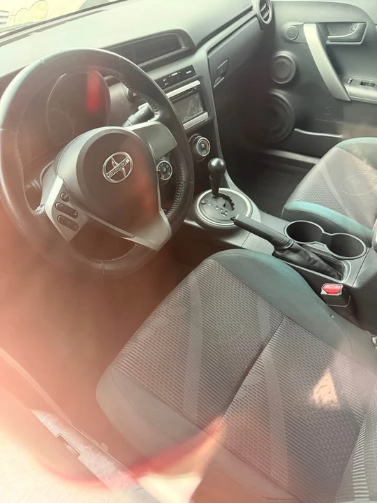 2011 Scion tC - Image 7 of 7