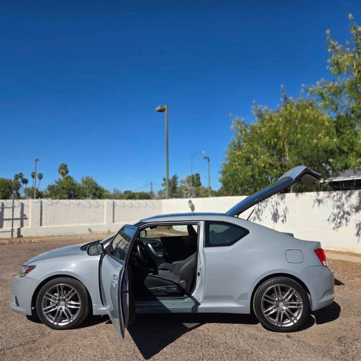2011 Scion tC - Image 5 of 16