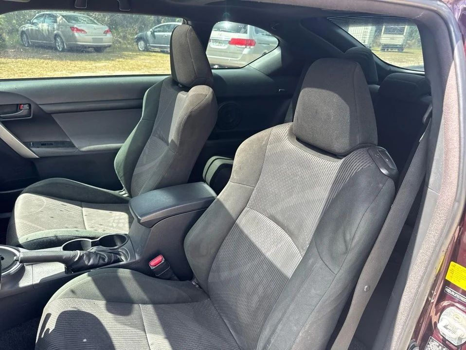2011 Scion tC - Image 10 of 10