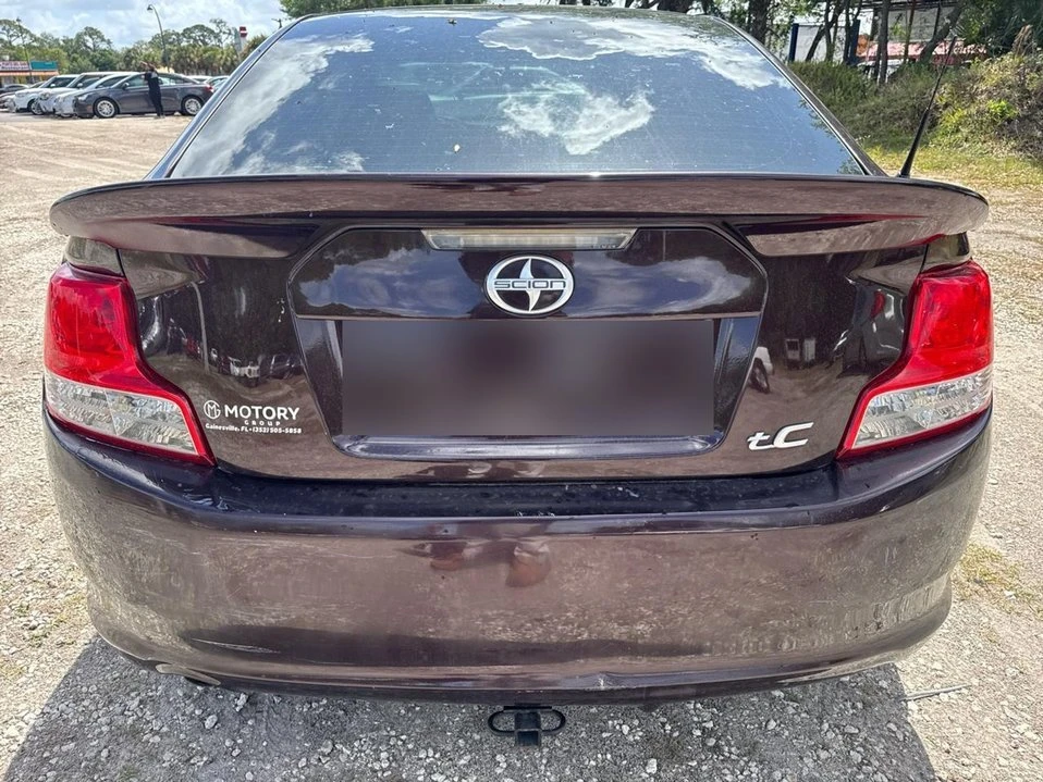 2011 Scion tC - Image 6 of 10