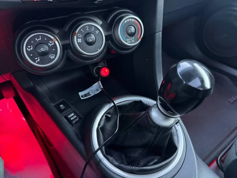 2011 Scion tC - Image 17 of 18