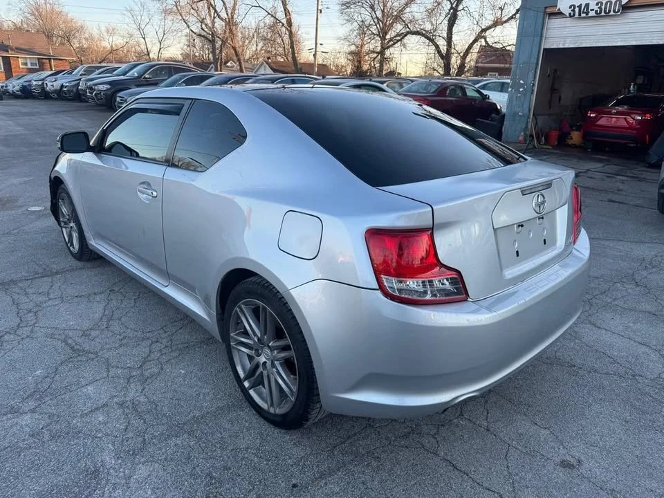 2011 Scion tC - Image 8 of 18