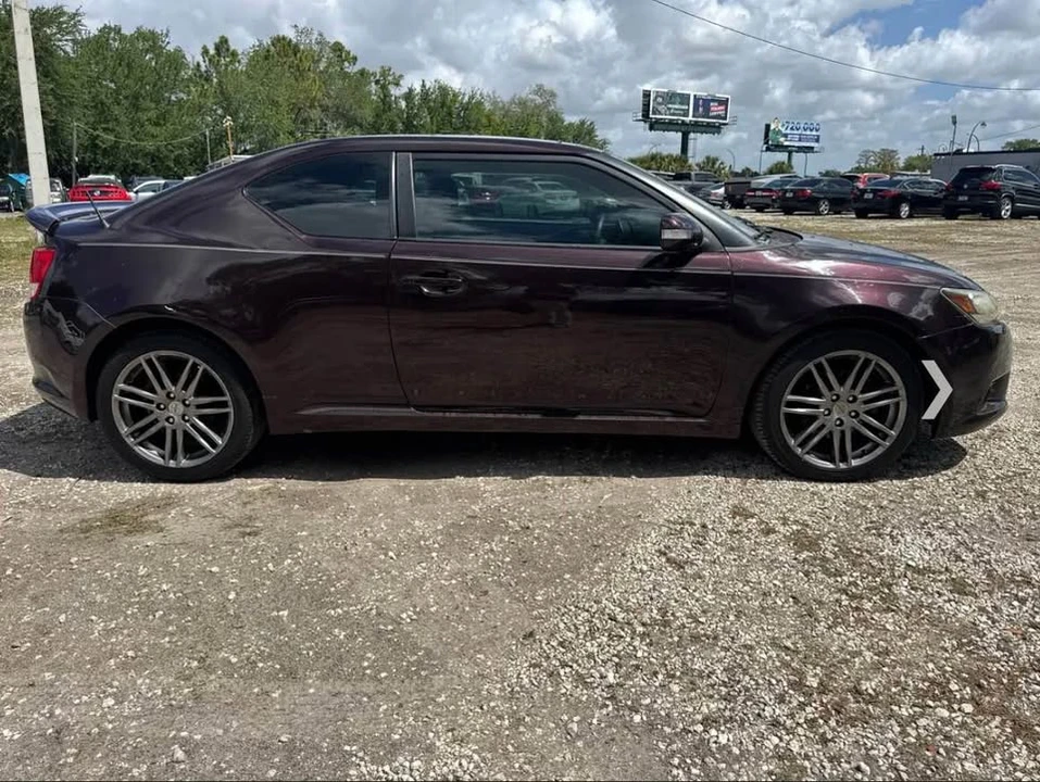 2011 Scion tC - Image 4 of 10